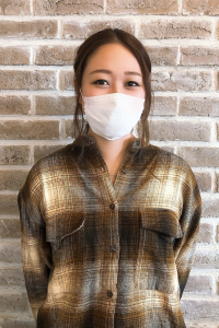 横浜にある人気の美容室・美容院「hair make Haku 横浜（ヘアメイク　ハク　ヨコハマ）」のスタッフ「なりみ」