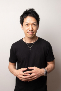 横浜・大井町にある安くて人気の美容室「ヘアメイク　ハク・スラージュ」を経営するグループ「Growup（グロウアップ）」のスタッフ「野々瀬 清志」